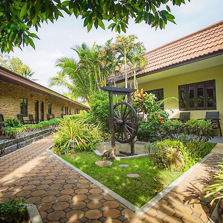 Capricorn Village - Sha Extra Plus Patong Экстерьер фото