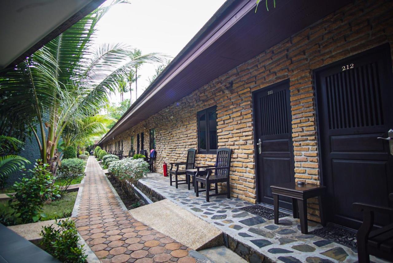 Capricorn Village - Sha Extra Plus Patong Экстерьер фото